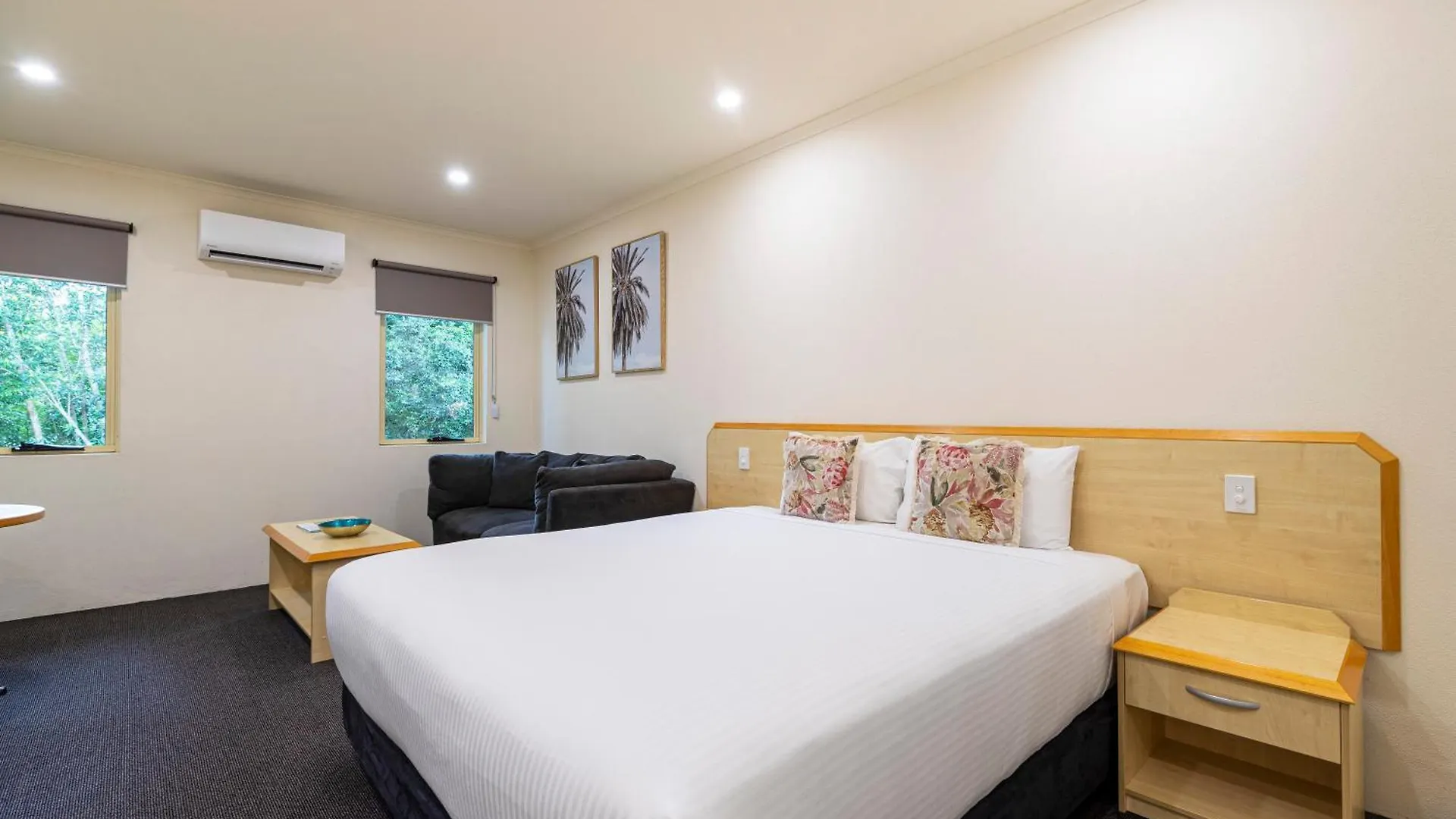 Red Bridge Motor Inn Woombye 4*,