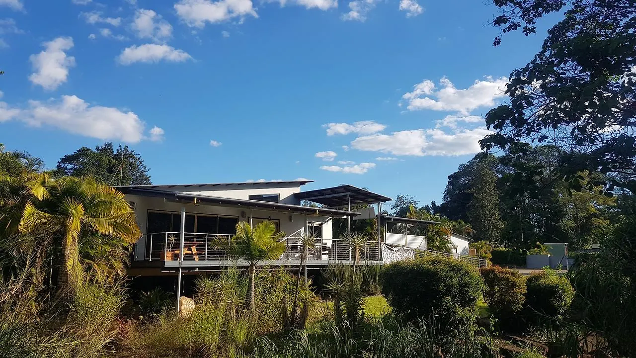 Red Bridge Motor Inn Woombye 4*,