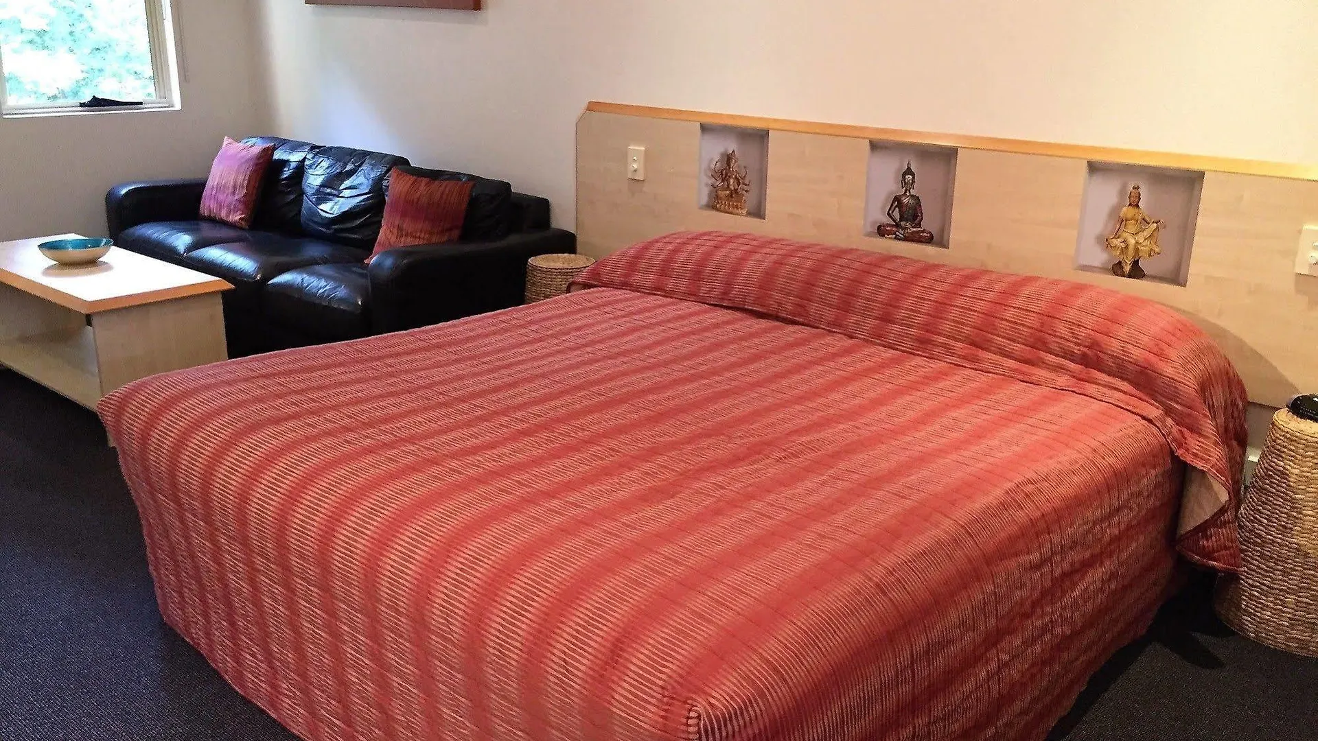 Red Bridge Motor Inn Woombye 4*,  Australia